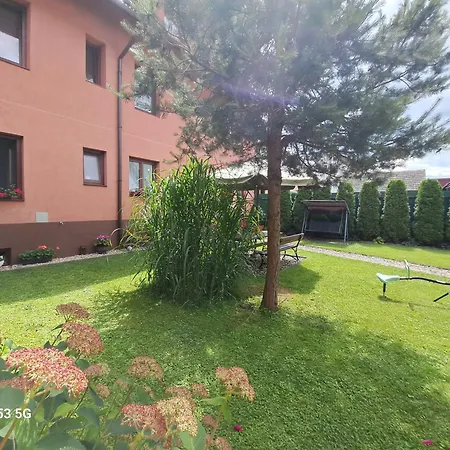 Sawina Quarto em Acomodações Particulares