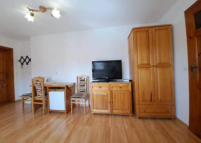 Sawina * Сромовце-Нижне